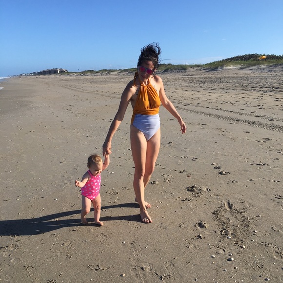 Meet your Posher, Samantha - Picture 2 of 2